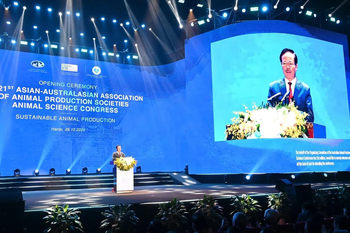TS. Nguyễn Xuân Dương, Chủ tịch Hội Chăn nuôi Việt Nam, Chủ tịch AAAP 2026 phát biểu. (Ảnh: Kiều Chi)