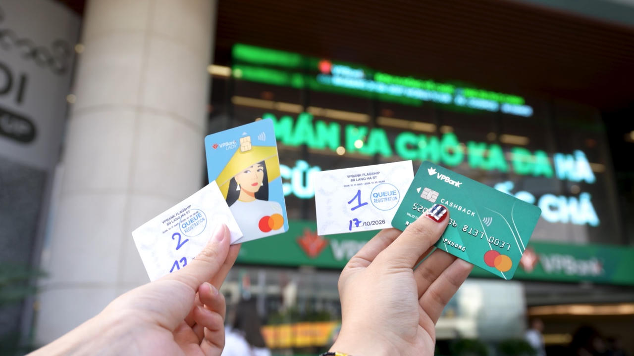Chủ thẻ VPBank Mastercard nhận được ưu đãi lên tới 200 nghìn cho mỗi đơn hàng mua tại pop up store