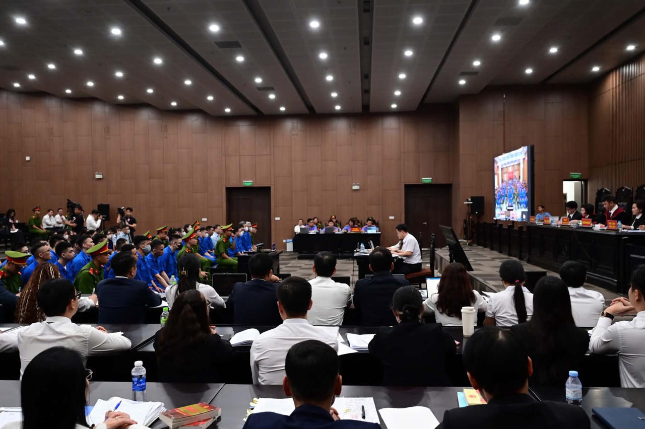 Vụ án Mr Pips có hơn 200 luật sư tham gia bào chữa và bảo vệ quyền lợi ích hợp pháp cho các bị cáo, bị hại