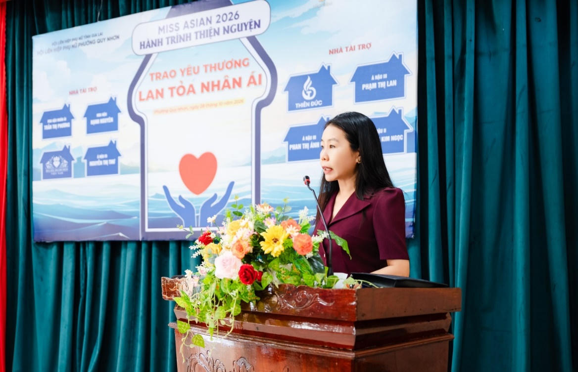 Bà Trần Thị Thu Hiếu – Chủ tịch Hội Liên hiệp Phụ nữ phường Quy Nhơn bày tỏ sự trân trọng và cảm ơn Ban Tổ chức Miss Asian 2026 và các mạnh thường quân.