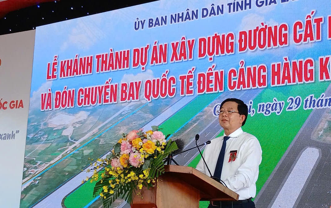 Phó Thủ tướng Chính phủ Hồ Quốc Dũng phát biểu tại buổi lễ. (Ảnh: ĐP)