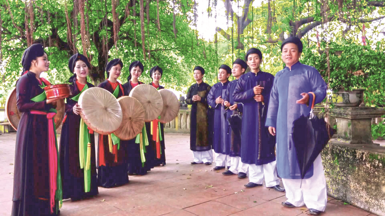 Trong suốt tiến trình dựng nước, giữ nước và xây nền văn hiến dân tộc, nữ giới luôn giữ vai trò đặc biệt thiêng liêng: vừa là người sáng tạo, thực hành, vừa là chủ thể bền bỉ gìn giữ và trao truyền các giá trị văn hóa qua bao thế hệ. Ảnh minh họa. (Nguồn VGP)