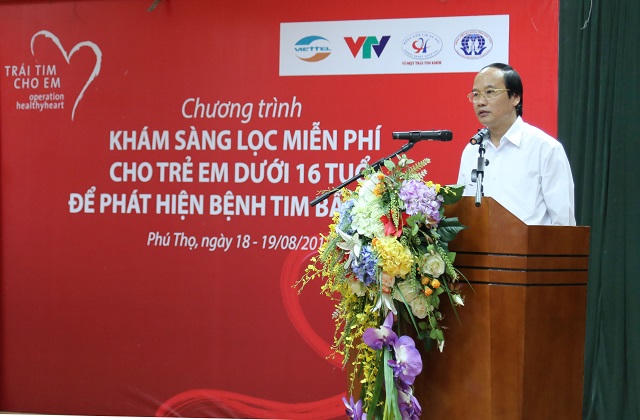 Chương trình 'Trái tim cho em' tổ chức khám miễn phí cho trẻ em tỉnh Phú Thọ