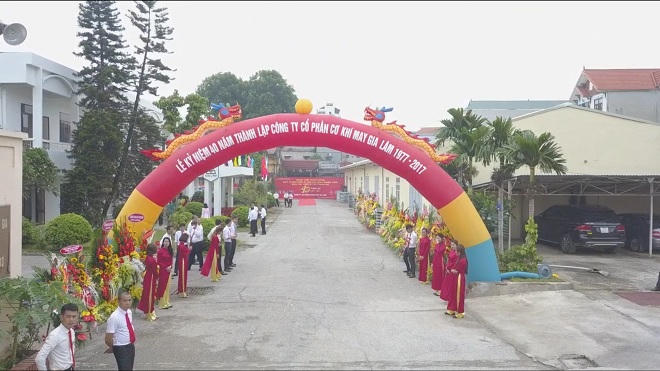 Công ty Cổ Phần cơ khí may Gia Lâm tổ chức kỉ niệm 40 năm thành lập