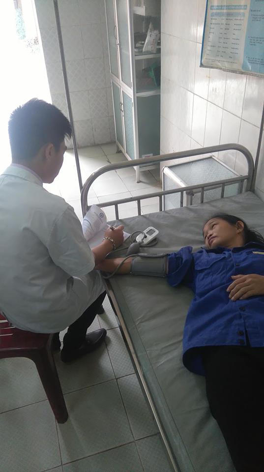 Trung tâm Y tế huyện Thanh Ba: Ra quân ngày Chủ nhật xanh, chào đón tháng Thanh niên