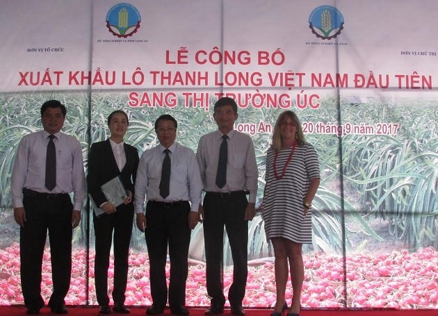 Lô hàng thanh long đầu tiên đã được xuất khẩu sang Úc
