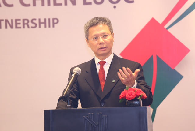 Hai đối tác hàng đầu về ngân hàng và bảo hiểm thiết lập quan hệ hợp tác 15 năm