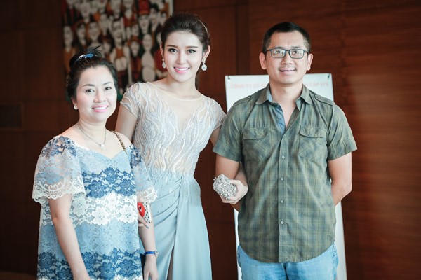 Gia đình Huyền My tiết lộ sự thật sau phút thăng hoa của con gái