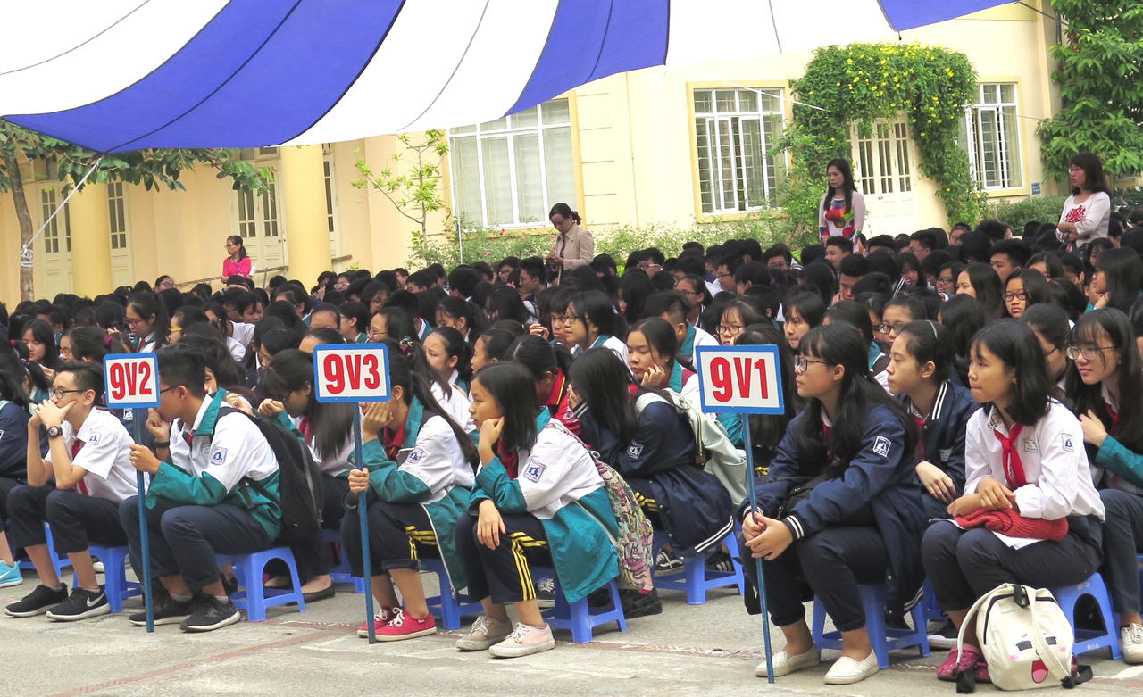 Phổ biến pháp luật cho học sinh Trường THCS Bế Văn Đàn