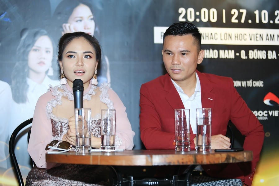 Sau Tuấn Hưng, ca sĩ Tú Dưa cùng tổ chức liveshow 20 năm ca hát