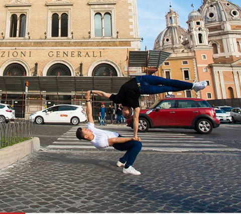 Quốc Cơ - Quốc Nghiệp sẽ xác lập kỷ lục Guinness mới tại Ý?