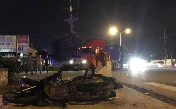 Cô gái chết trên đường 'đi bão' sau trận lượt đi Việt Nam - Malaysia