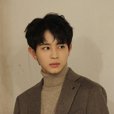 Nam diễn viên 20 tuổi bị điều tra vì tội quấy rối tình dục