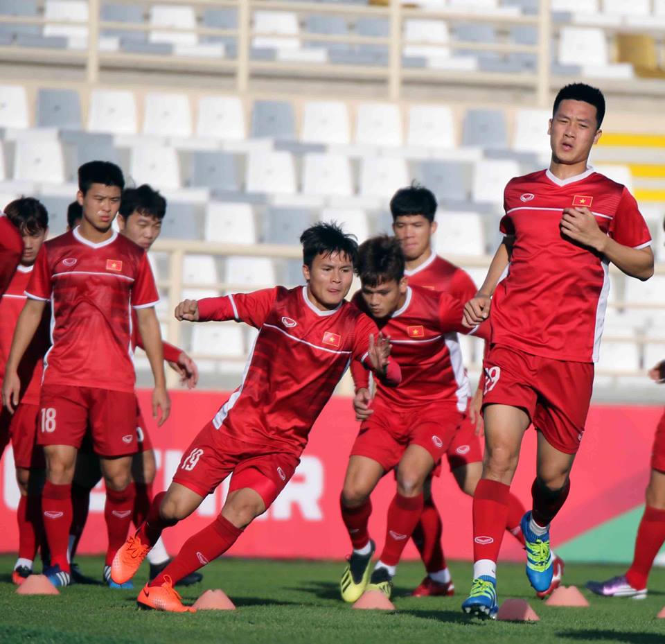 Việt Nam đi tiếp ASIAN Cup cách nào?