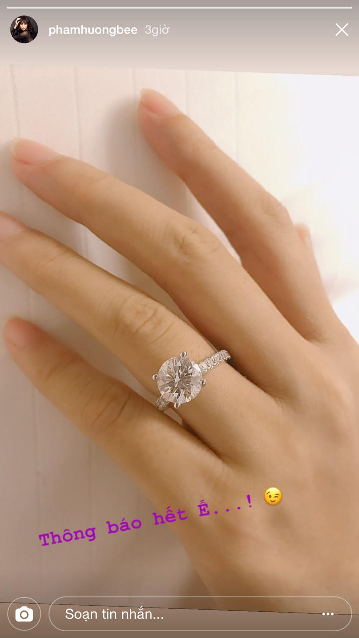 Ngày Valentine Phạm Hương công bố đính hôn, hé lộ ảnh chồng sắp cưới