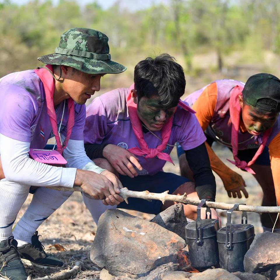 Khoảnh khắc cực vui nhộn của Xuân Trường tại CLB mới