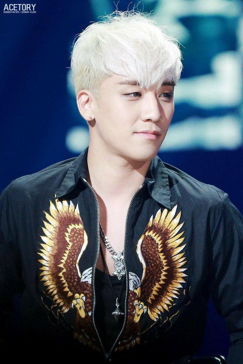 Nghi môi giới mại dâm cho đại gia, Seungri (Big Bang) bị thẩm vấn suốt 8 giờ