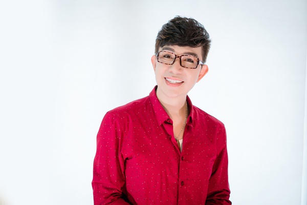 Thêm bằng chứng Long Nhật phẫu thuật chuyển giới?