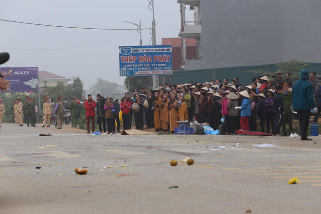 Đau đớn 7 đám tang cùng gia tộc trong 1 ngày