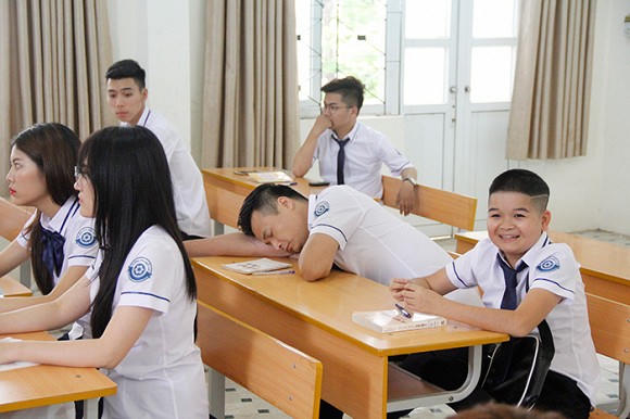 Sao Việt bị hủy vai diễn vì bê bối đời tư