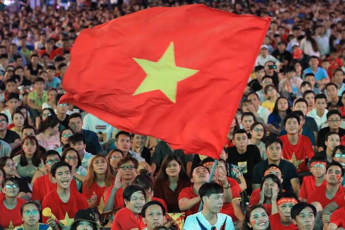 Đêm rực rỡ bởi chiến thắng của ĐT Việt Nam