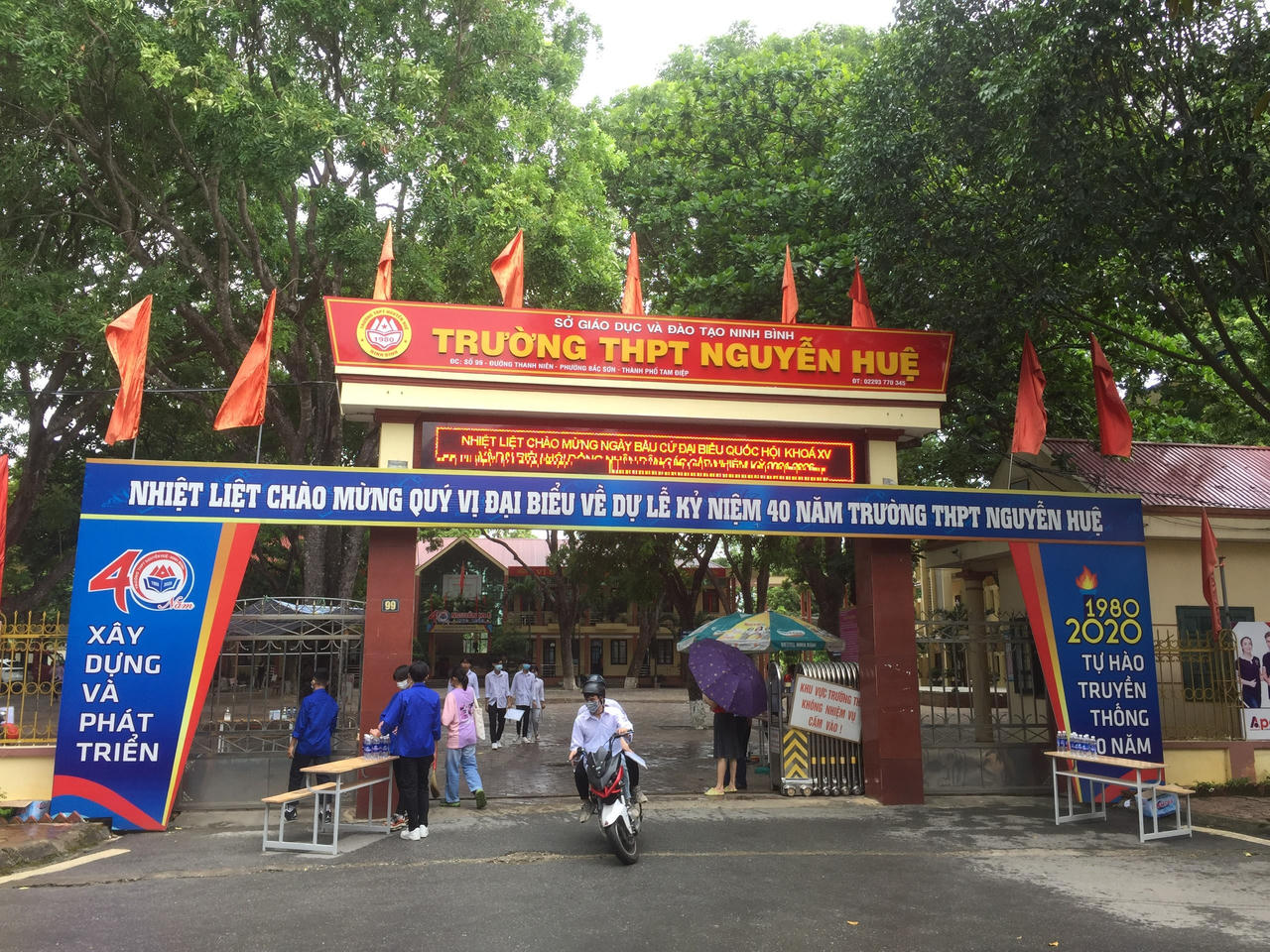 Hơn 11.000 thí sinh Ninh Bình bước vào kỳ thi THPT