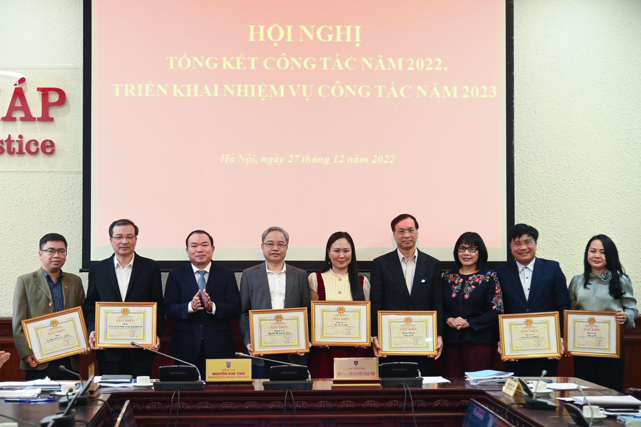 Phối hợp chặt chẽ trong triển khai các mặt công tác Đảng 