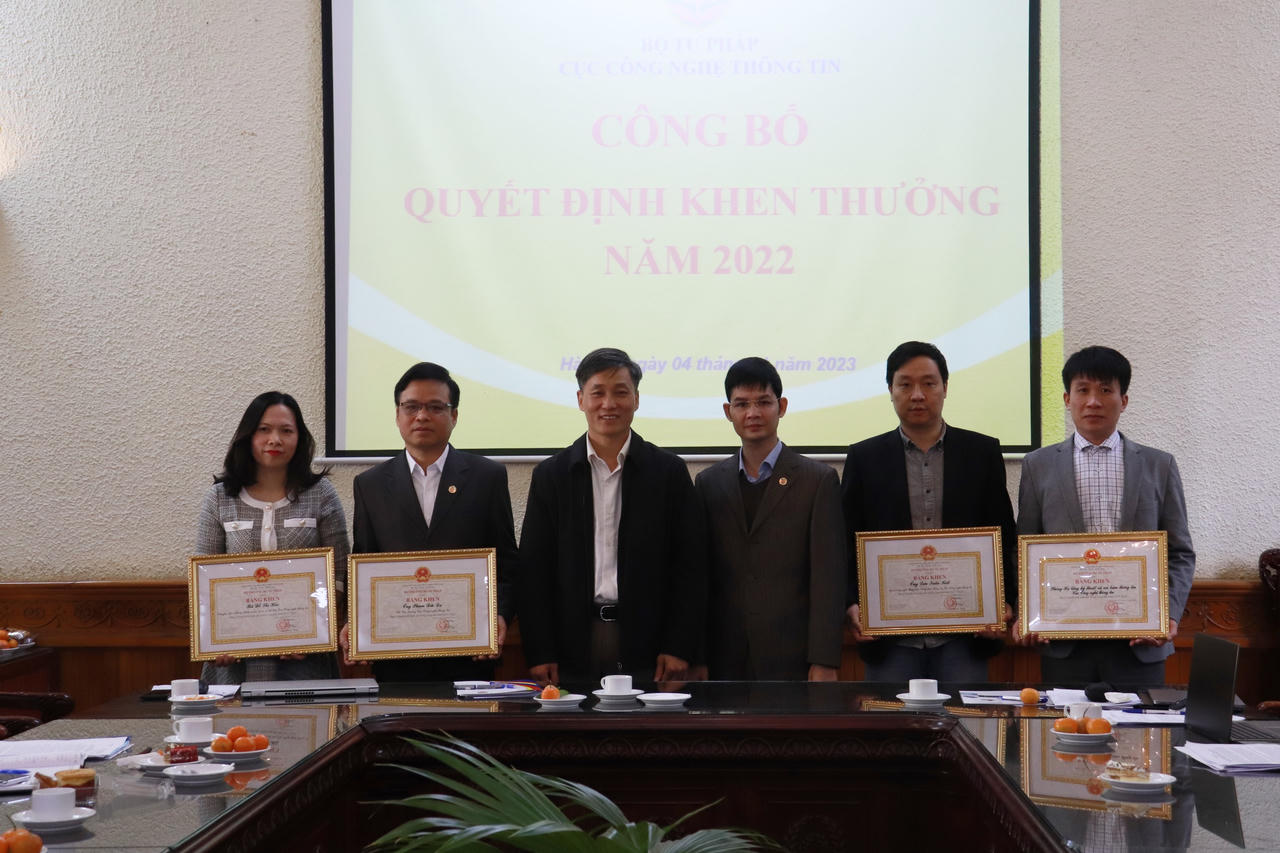 Đẩy mạnh chuyển đổi số, xây dựng và phát triển dữ liệu số ngành Tư pháp 