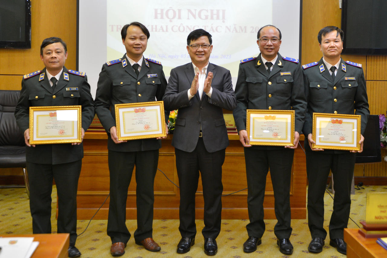 Tập trung chỉ đạo các địa phương xử lý án tồn nhiều năm chưa thi hành xong