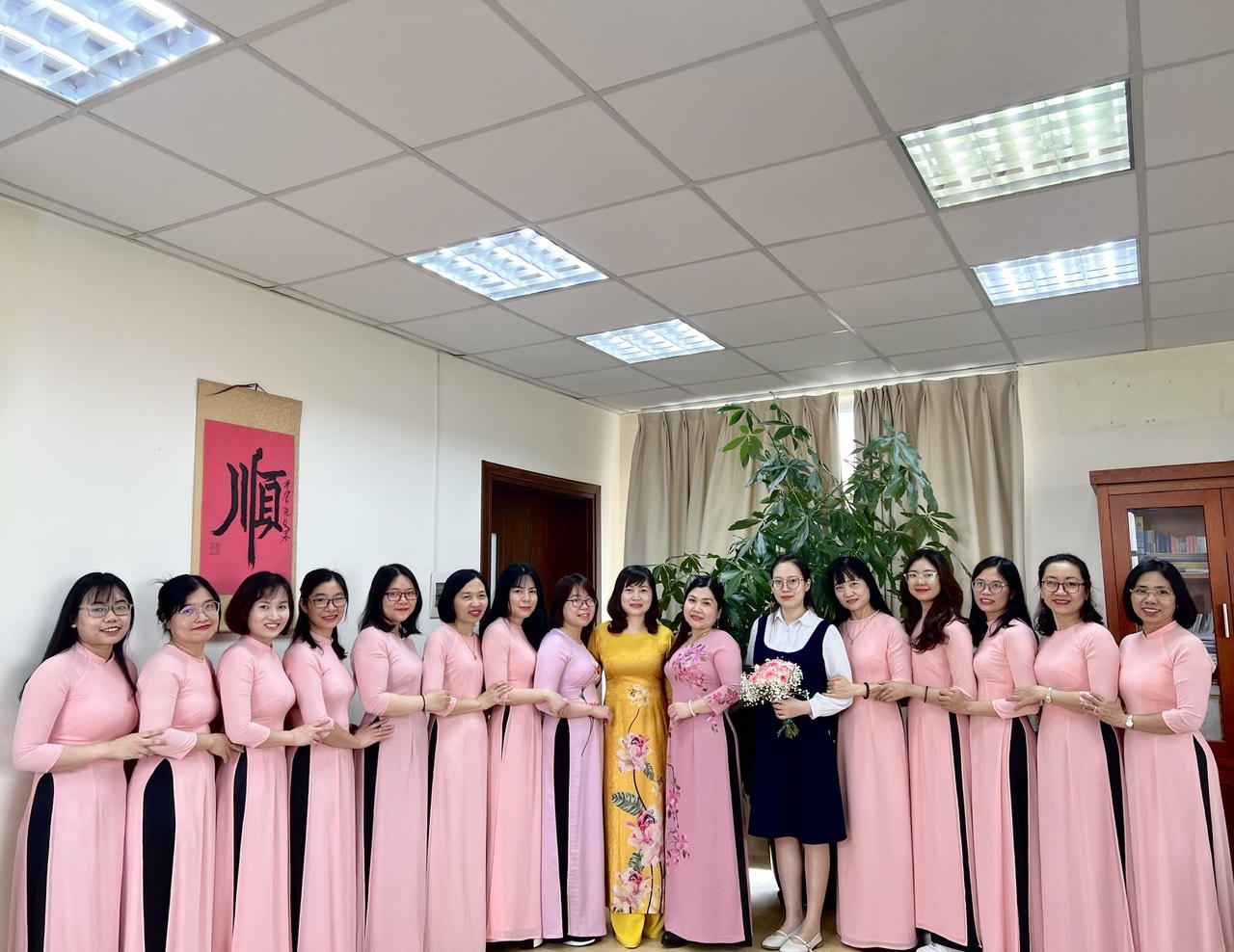 Bộ Tư pháp: Sôi nổi hưởng ứng "Tuần lễ áo dài" năm 2023 