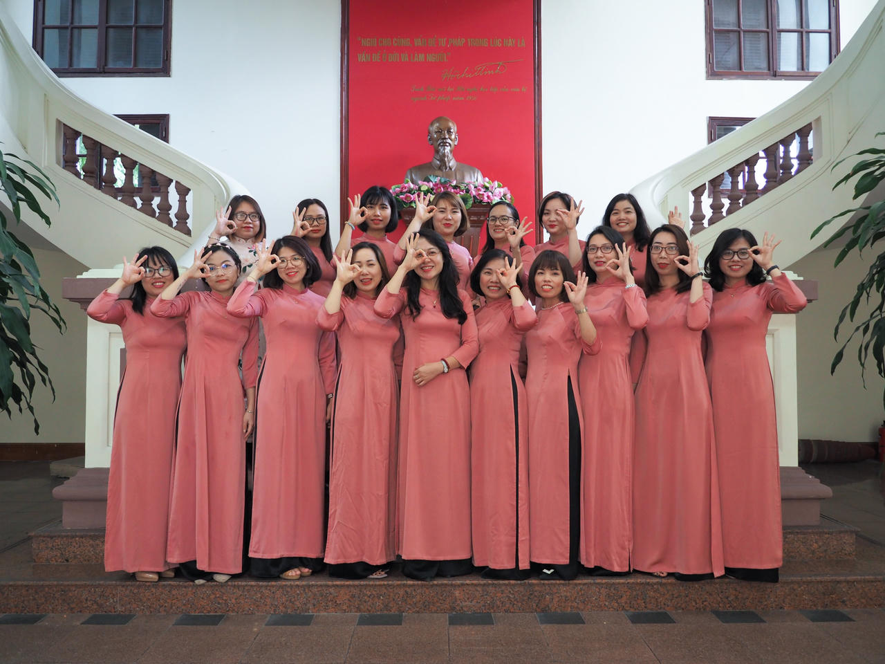 Bộ Tư pháp: Sôi nổi hưởng ứng "Tuần lễ áo dài" năm 2023 