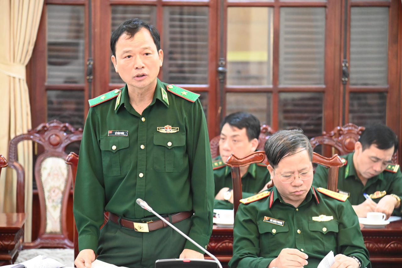 Đẩy mạnh cải cách hành chính, đơn giản hóa thủ tục xuất, nhập cảnh 