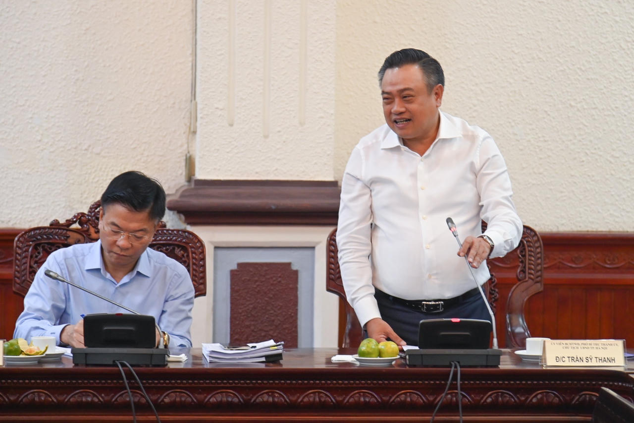 Đẩy mạnh phân cấp, phân quyền để tạo thế chủ động cho Hà Nội 