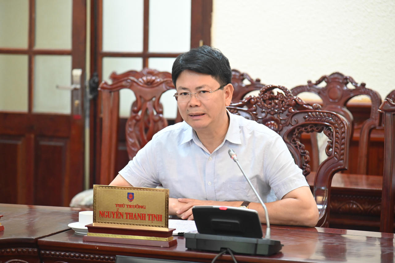 Bộ trưởng Lê Thành Long ghi nhận những chuyển biến tích cực trong công tác THADS