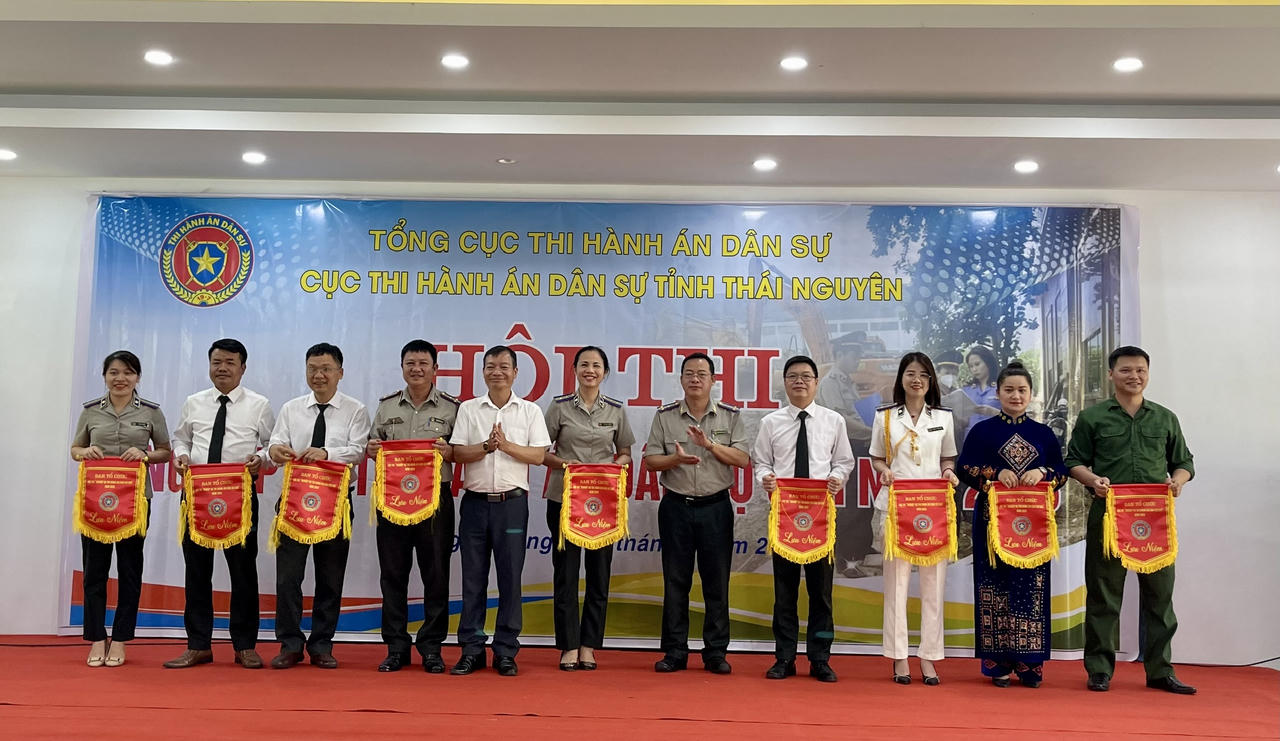 Tạo không khí, động lực mới thực hiện các nhiệm vụ Thi hành án dân sự 