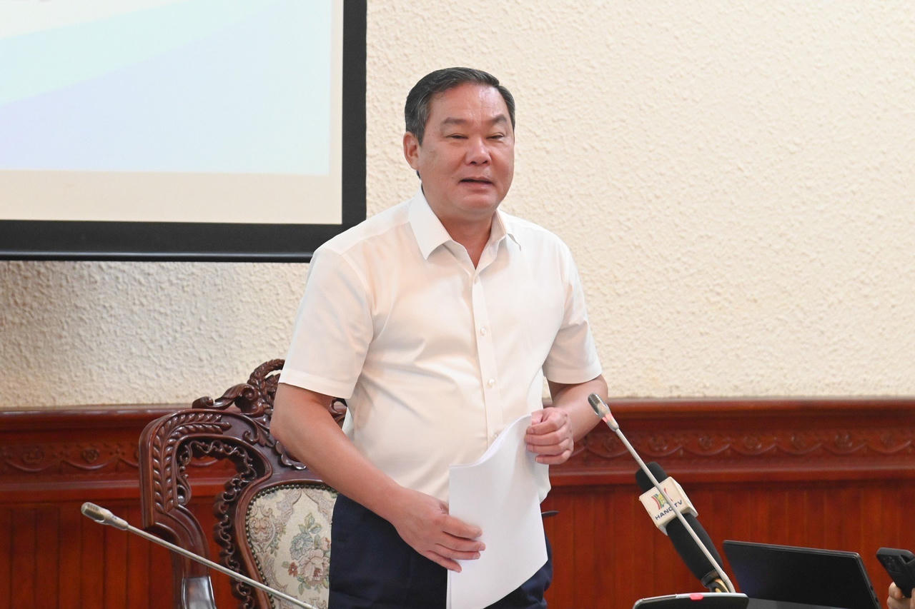 Bộ Trưởng Lê Thành Long chủ trì phiên họp lần 2 của Ban soạn thảo dự án Luật Thủ đô (sửa đổi)