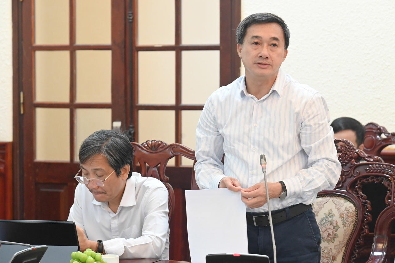 Bộ Trưởng Lê Thành Long chủ trì phiên họp lần 2 của Ban soạn thảo dự án Luật Thủ đô (sửa đổi)