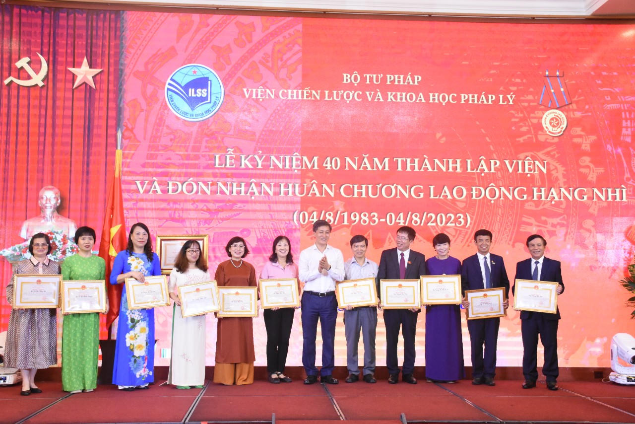 Khẳng định vững chắc tầm vóc của Viện Chiến lược và Khoa học pháp lý