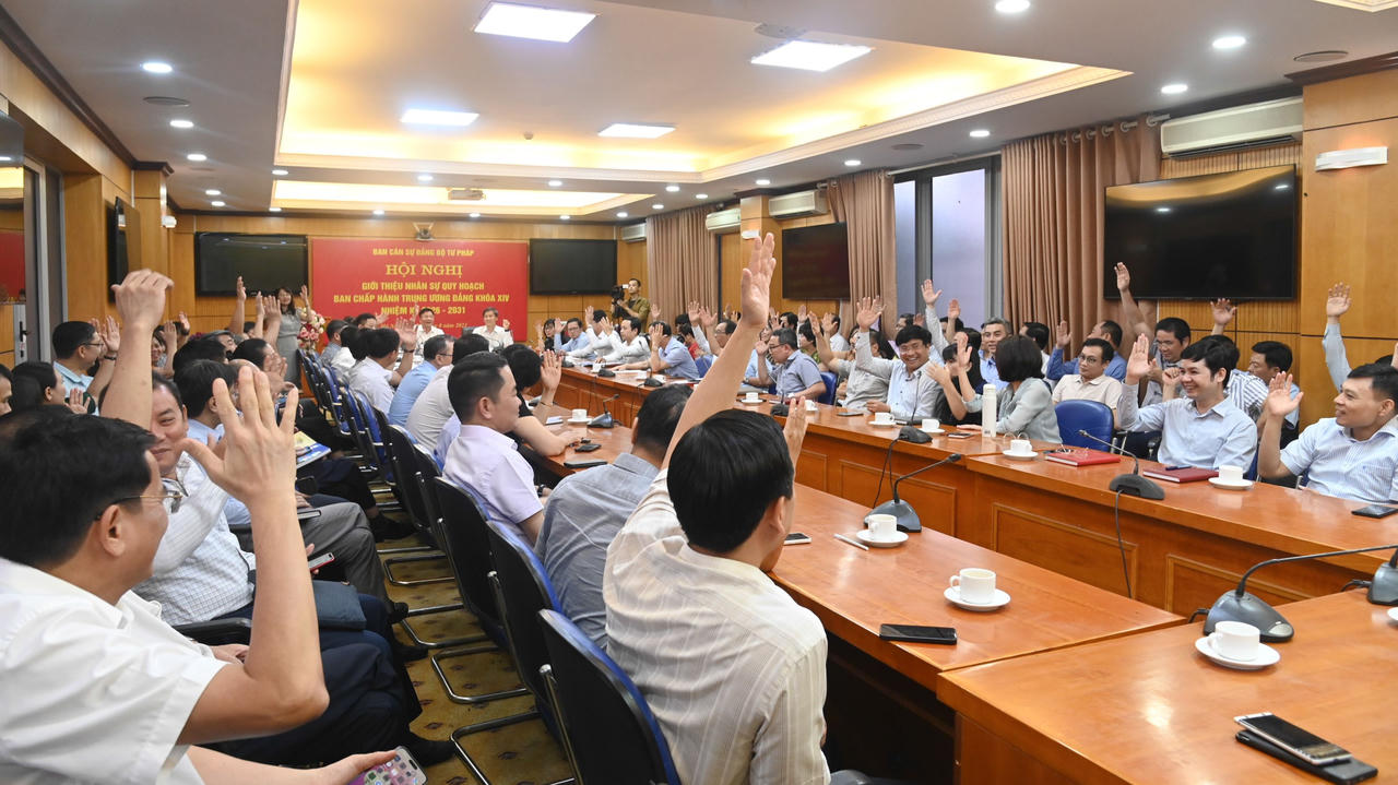 Bộ Tư pháp giới thiệu nhân sự quy hoạch Ban Chấp hành Trung ương Đảng khóa XIV nhiệm kỳ 2026-2031 