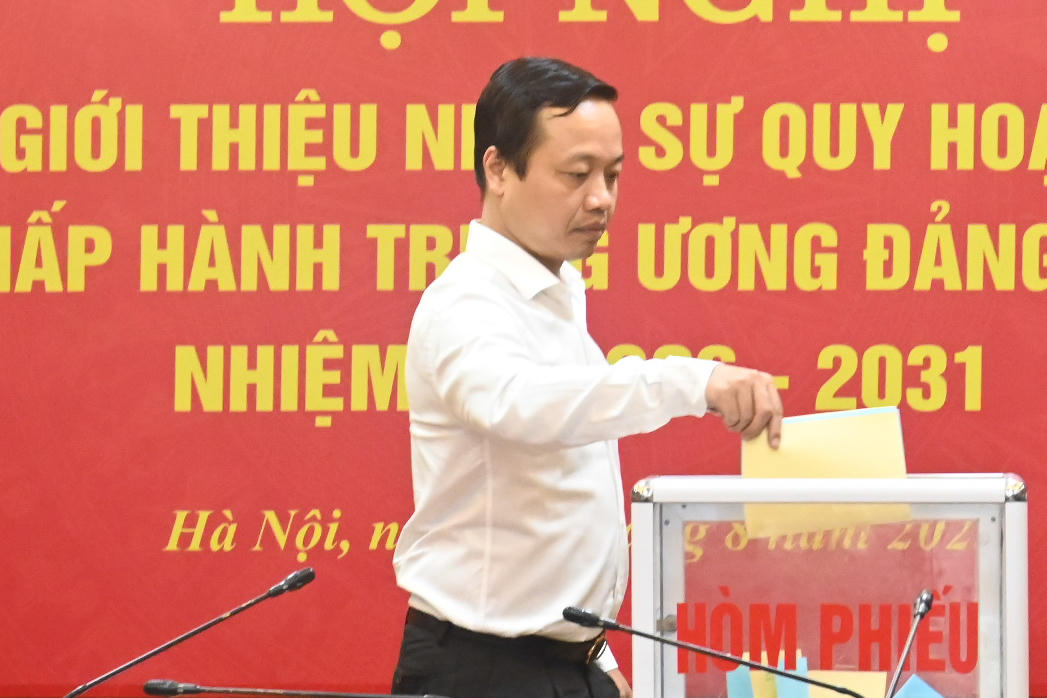 Bộ Tư pháp giới thiệu nhân sự quy hoạch Ban Chấp hành Trung ương Đảng khóa XIV nhiệm kỳ 2026-2031 