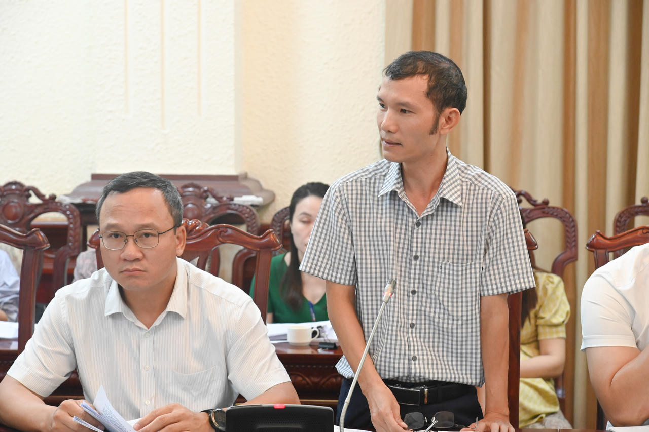 Cần cơ chế và lộ trình để phát triển hệ thống giao thông xanh bền vững 