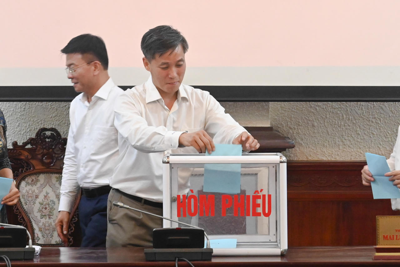 Bộ Tư pháp lấy phiếu tín nhiệm giữa nhiệm kỳ 2021-2026 đối với lãnh đạo Bộ 