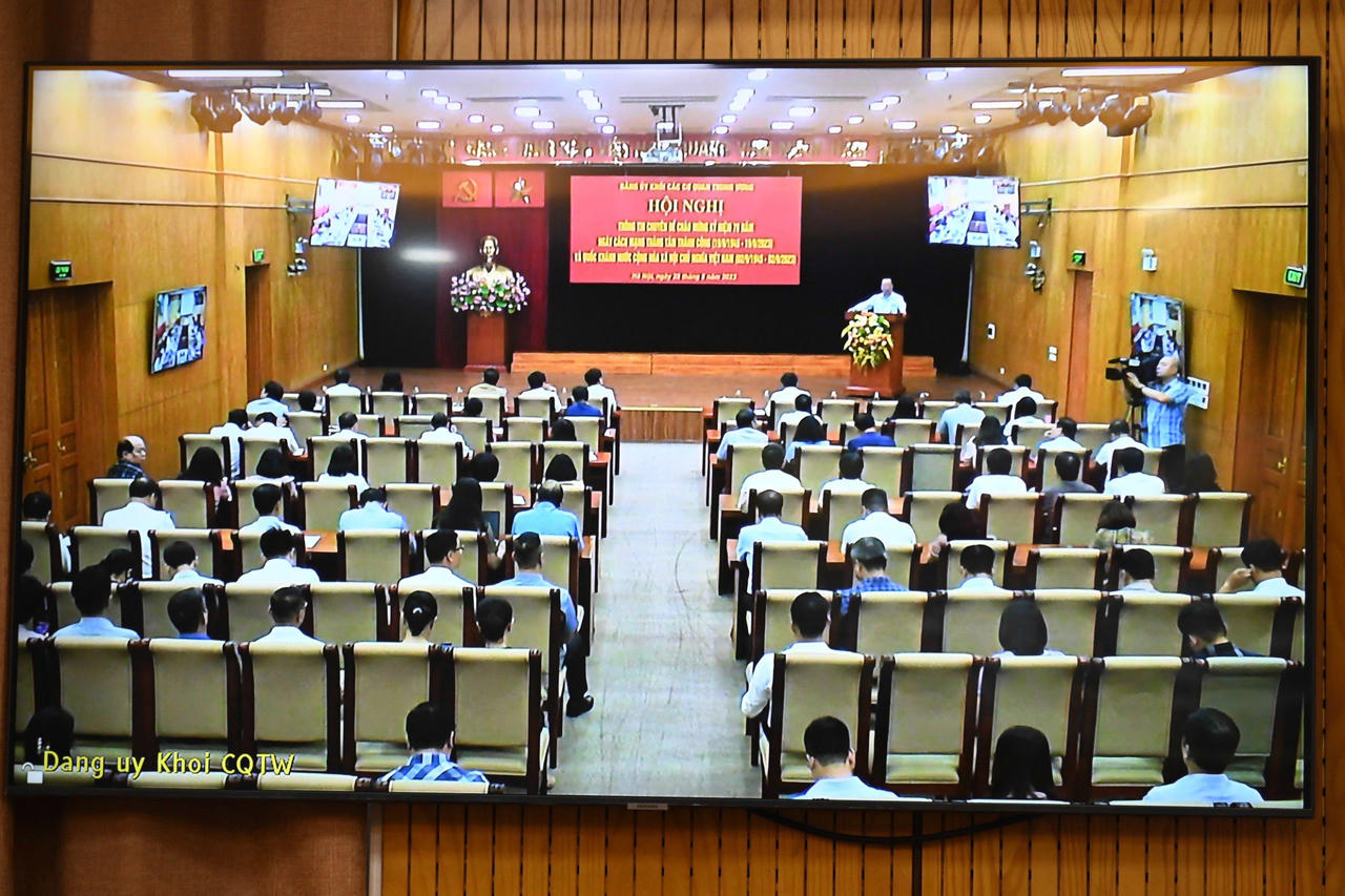 Bộ Tư pháp dự Hội nghị thông tin chuyên đề của Đảng ủy Khối các cơ quan Trung ương 