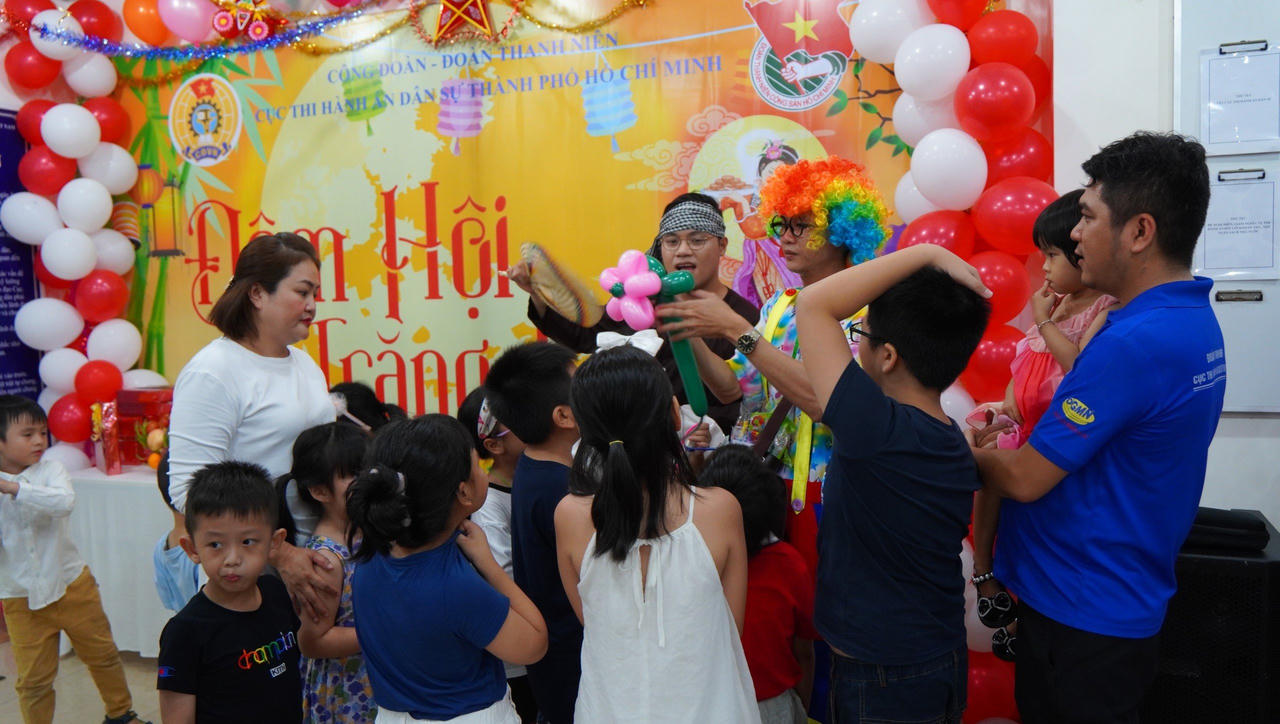 Cục THADS TP.Hồ Chí Minh tổ chức Tết Trung thu cho các cháu thiếu nhi