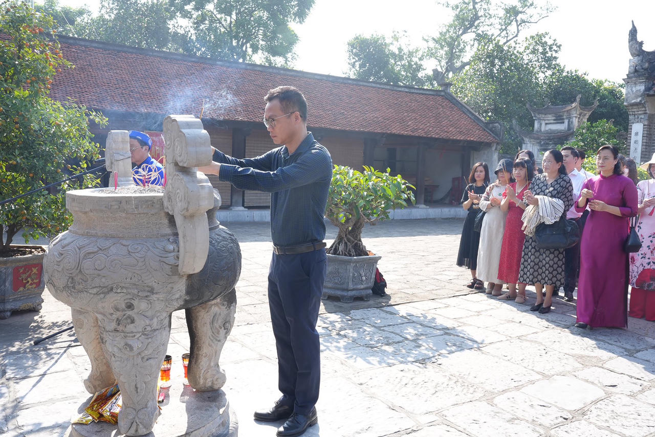 Chi bộ Khối Nội dung, Đảng bộ Báo Pháp luật Việt Nam kết nạp Đảng viên mới 