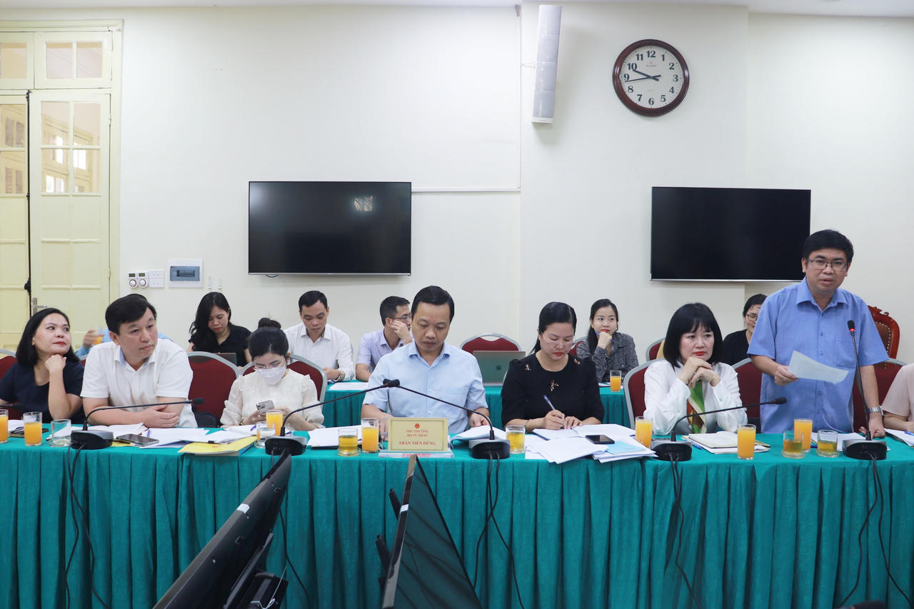 Quan tâm kiện toàn, nâng cao chất lượng đội ngũ cán bộ pháp chế 