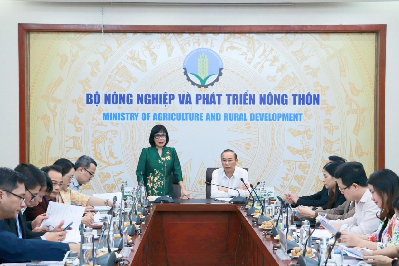 Bộ Nông nghiệp và Phát triển nông thôn: Cần đảm bảo các nguồn lực cho công tác kiểm tra, rà soát, hệ thống hóa VBQPPL