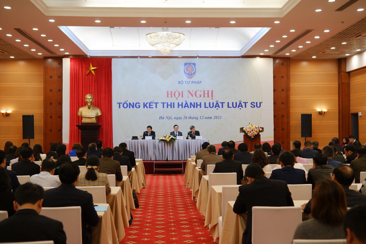 Tổng kết 15 năm thi hành Luật Luật sư