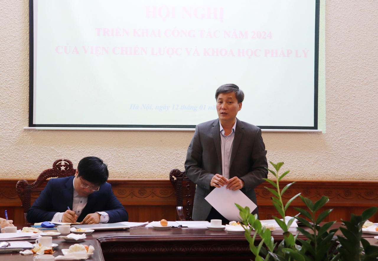 Xác định nhiệm vụ trọng tâm, chiến lược, khả thi trong công tác khoa học pháp lý 