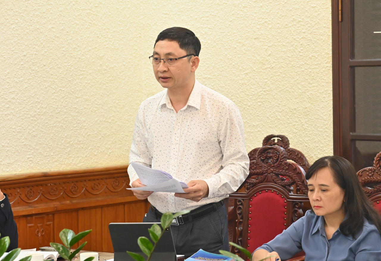 Tăng cường trách nhiệm trong kiểm tra văn bản quy phạm pháp luật 